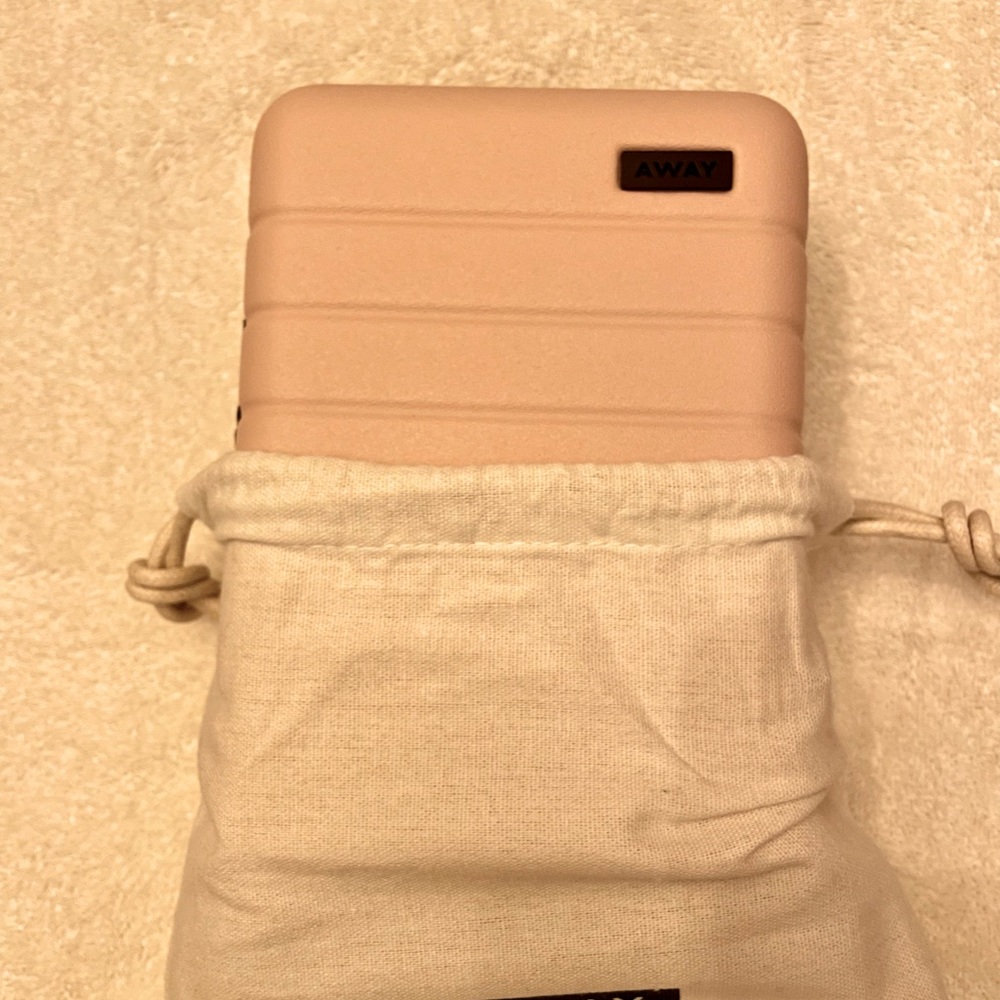 Away Mini brand new Blush (pink)